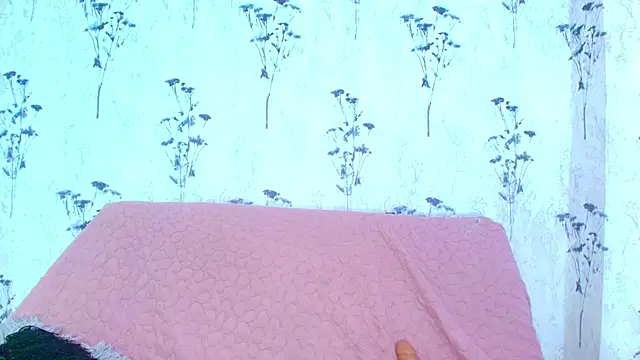 Snapshot of Mia_candy_0 chatting on 02-27-25, 06:20 Mia candy 0 online show from 02-27-25, 06:20