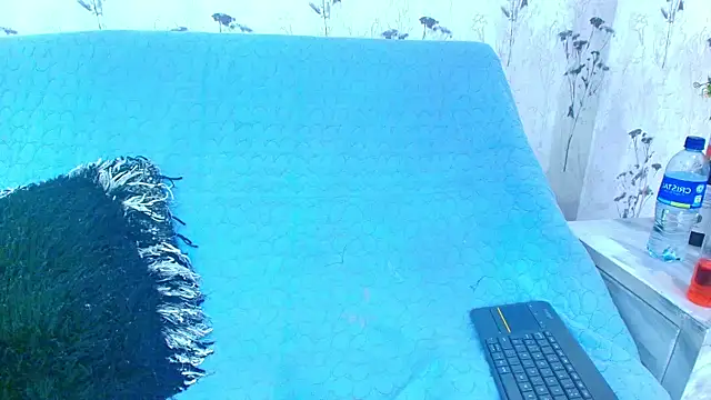 Snapshot of Mia_candy_0 chatting on 03-17-25, 03:07 Mia candy 0 online show from 03-17-25, 03:07