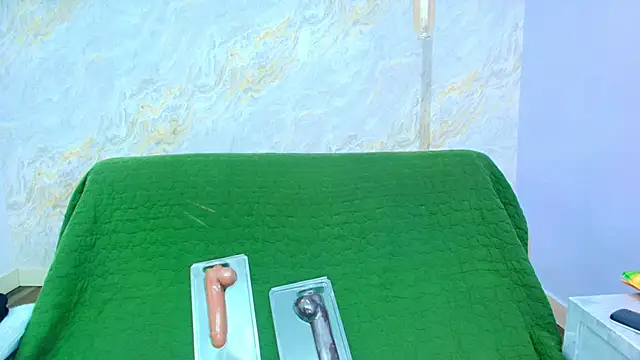 Mia candy 0 online show from 11-27-25, 12:18