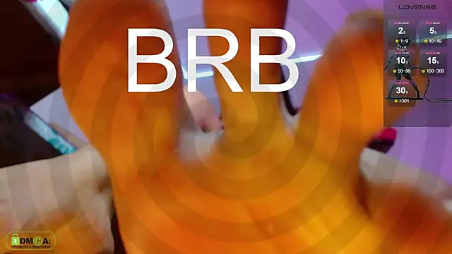 Miss scarllet  online show from 01-20-25, 01:11