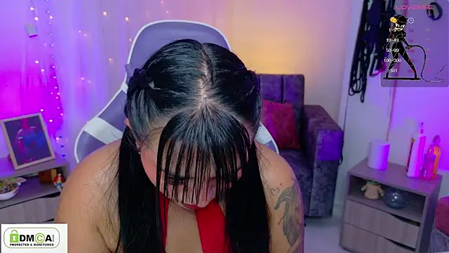 Miss scarllet  online show from 04-24-26, 01:13