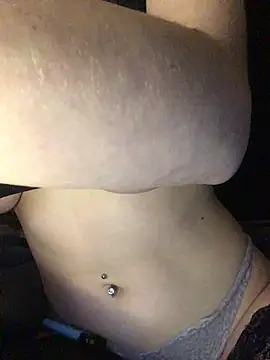 indie-rayne online show from 01-05-25, 02:41