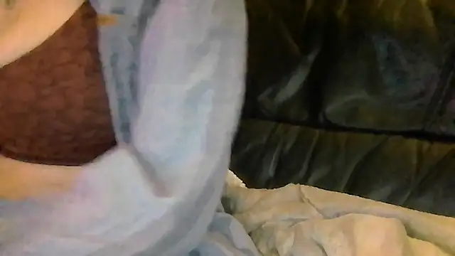 Snapshot of indie-rayne chatting on 06-01-26, 10:11 indie-rayne online show from 06-01-26, 10:11