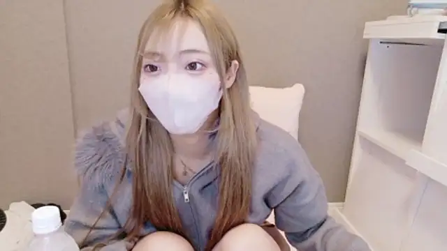 Snapshot of _chanMOMO_ chatting on 03-02-26, 11:50 chanMOMO online show from 03-02-26, 11:50