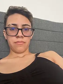 Cutie Shy  online show from 02-20-26, 04:51