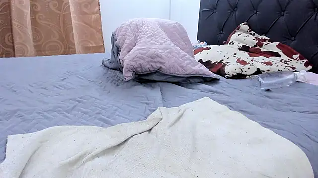 Snapshot of MalconStonne chatting on 02-08-25, 06:12 MalconStonne online show from 02-08-25, 06:12