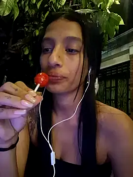 lily sk online show from 12-22-24, 03:55