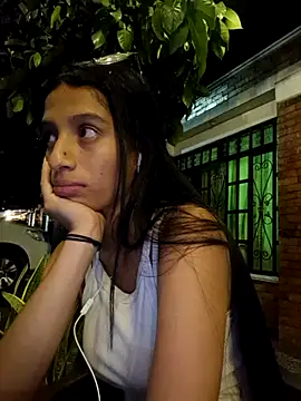 lily sk online show from 12-23-24, 12:46