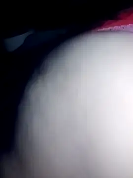 Snapshot of araSquirt_23 chatting on 02-15-25, 03:09 araSquirt 23 online show from 02-15-25, 03:09