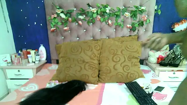 Snapshot of ValeriaTsx chatting on 11-26-25, 12:06 ValeriaTsx online show from 11-26-25, 12:06