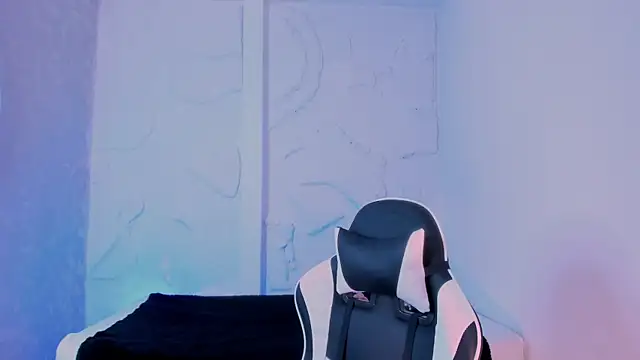 Kateryn  online show from 10-06-25, 09:01