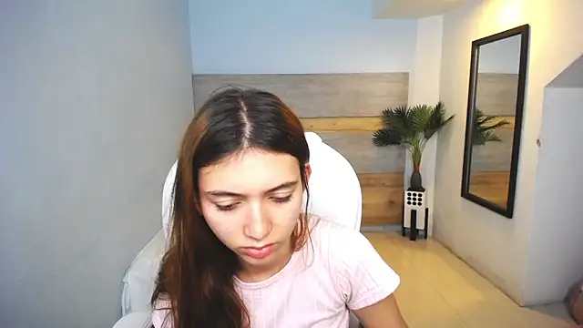 liseth fox online show from 12-04-24, 11:13