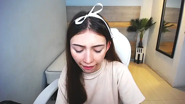 liseth fox online show from 12-09-24, 08:12