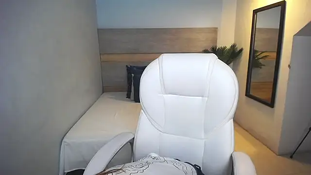 liseth fox online show from 01-16-25, 10:34