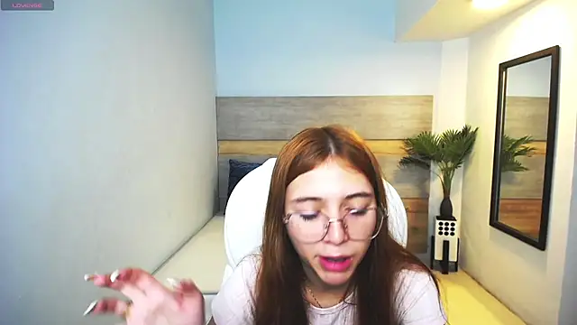 liseth fox online show from 03-14-25, 07:55