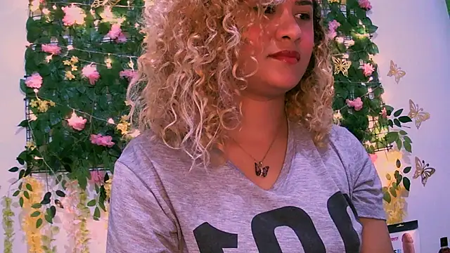 Crysrus online show from 01-05-25, 01:13