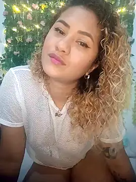 Crysrus online show from 02-20-25, 11:54