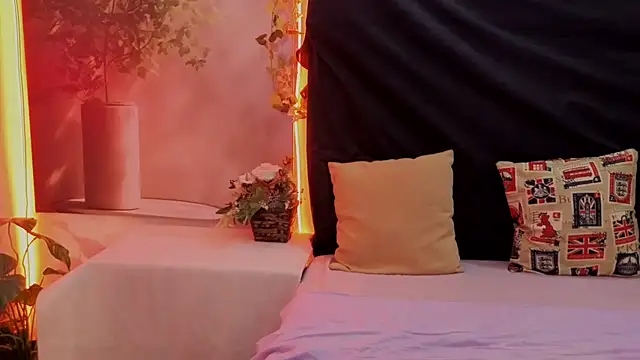 Snapshot of sexybaby22111 chatting on 03-03-25, 12:59 sexybaby22111 online show from 03-03-25, 12:59