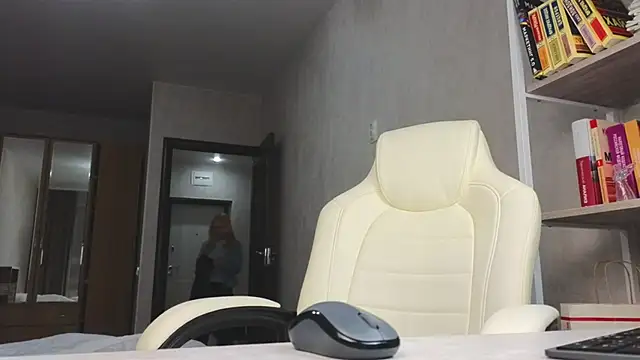 Marietta Castro online show from 01-08-26, 02:30