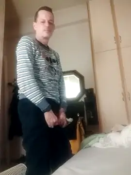 Snapshot of SperMaster_dom chatting on 02-26-25, 04:47 SperMaster dom online show from 02-26-25, 04:47