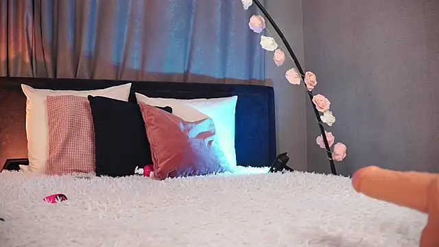 AnnLevine online show from 02-22-25, 07:45