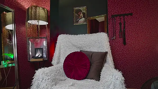 AnnLevine online show from 09-27-25, 02:22