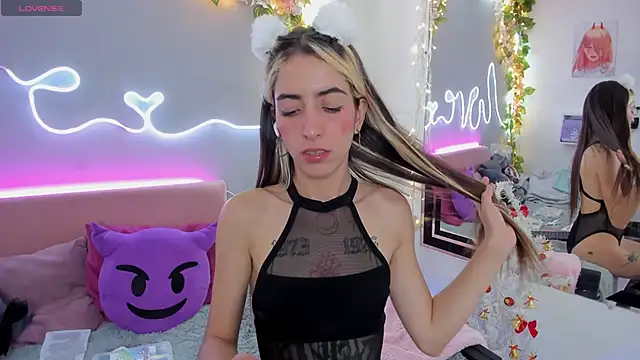 YouliteSllut2 online show from 12-07-24, 10:39