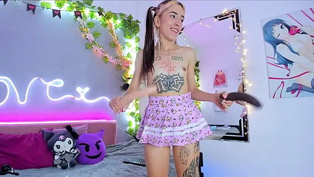 YouliteSllut2 online show from 02-19-25, 11:25