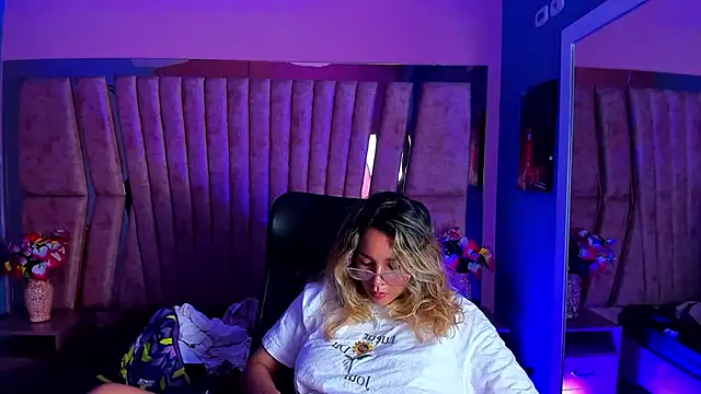 Olivia Fox69 online show from 01-16-25, 08:54