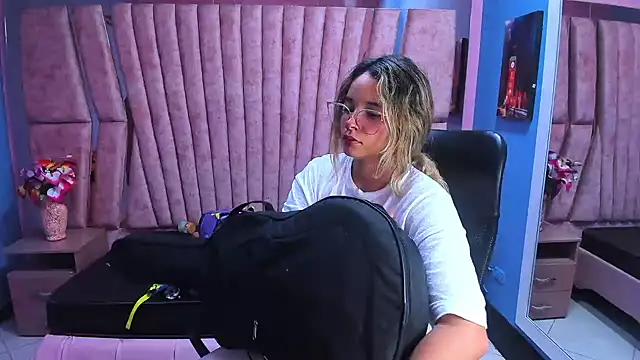 Olivia Fox69 online show from 01-17-25, 03:12