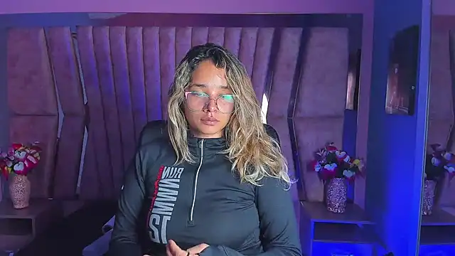 Olivia Fox69 online show from 01-21-25, 02:22