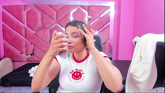 Olivia Fox69 online show from 02-14-25, 03:54