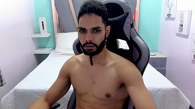 Amir Abdull online show from 10-20-25, 03:12