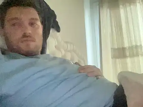 Snapshot of Franso13 chatting on 03-21-26, 12:10 Franso13 online show from 03-21-26, 12:10