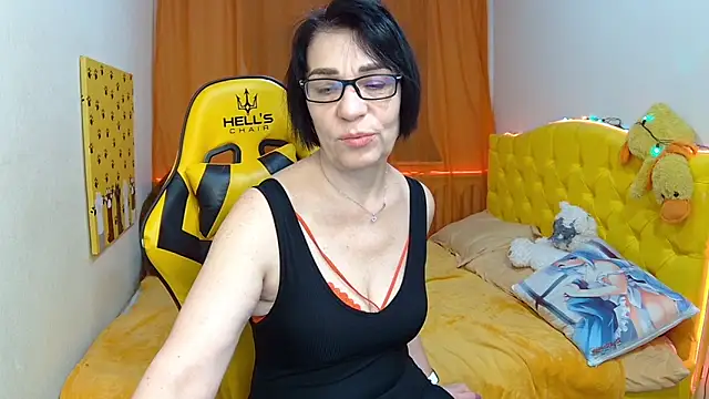 Snapshot of SandraHormas chatting on 01-25-25, 10:29 SandraHormas online show from 01-25-25, 10:29
