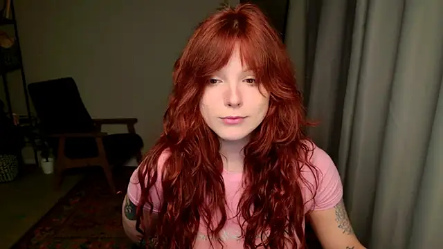 Elsie Ginger online show from 04-21-26, 08:23