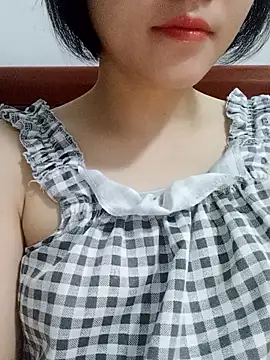 Snapshot of Sexyass13 chatting on 10-12-25, 02:49 Sexyass13 online show from 10-12-25, 02:49