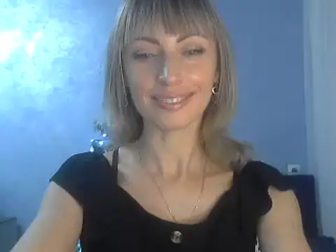 EffectMaya online show from 12-30-24, 05:34