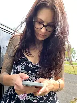 BeautifulMesss online show from 09-16-25, 04:30