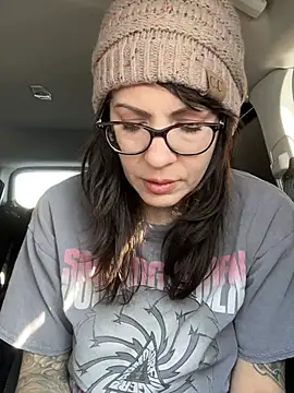 BeautifulMesss online show from 02-08-26, 02:31