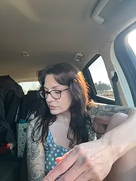 BeautifulMesss online show from 03-10-26, 08:14