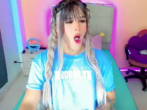 TaylorMon online show from 01-19-25, 05:05