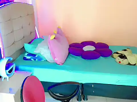 TaylorMon online show from 02-14-25, 08:15