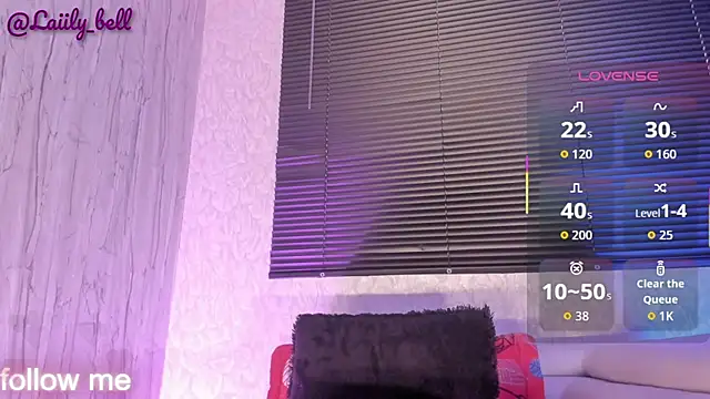 Snapshot of LaiilyBell12 chatting on 09-27-25, 01:05 LaiilyBell12 online show from 09-27-25, 01:05