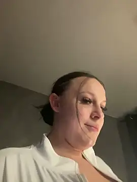 riri bstvx online show from 02-21-25, 06:37