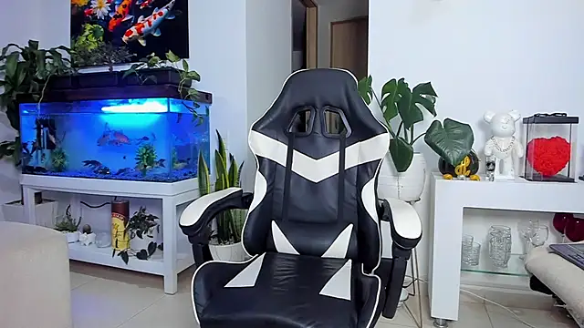 Johnnygrayson1 online show from 11-04-25, 12:21