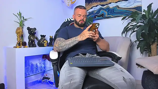 Johnnygrayson1 online show from 02-20-26, 01:02