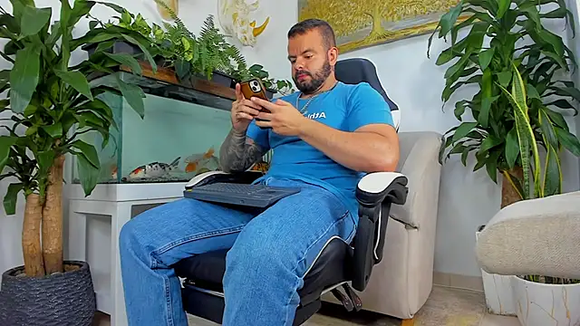 Johnnygrayson1 online show from 04-22-26, 12:13