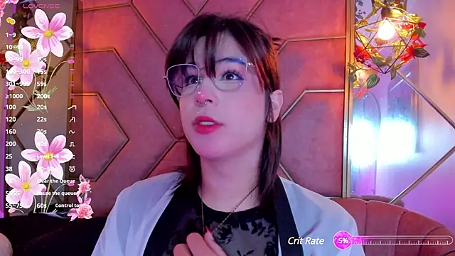 Snapshot of Yuri_Stars chatting on 01-22-25, 01:32 Yuri Stars online show from 01-22-25, 01:32