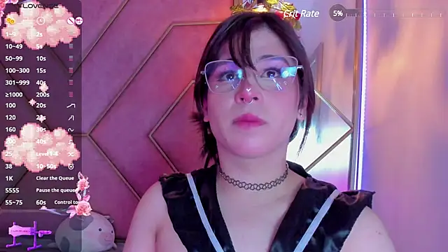 Snapshot of Yuri_Stars chatting on 02-16-25, 11:59 Yuri Stars online show from 02-16-25, 11:59